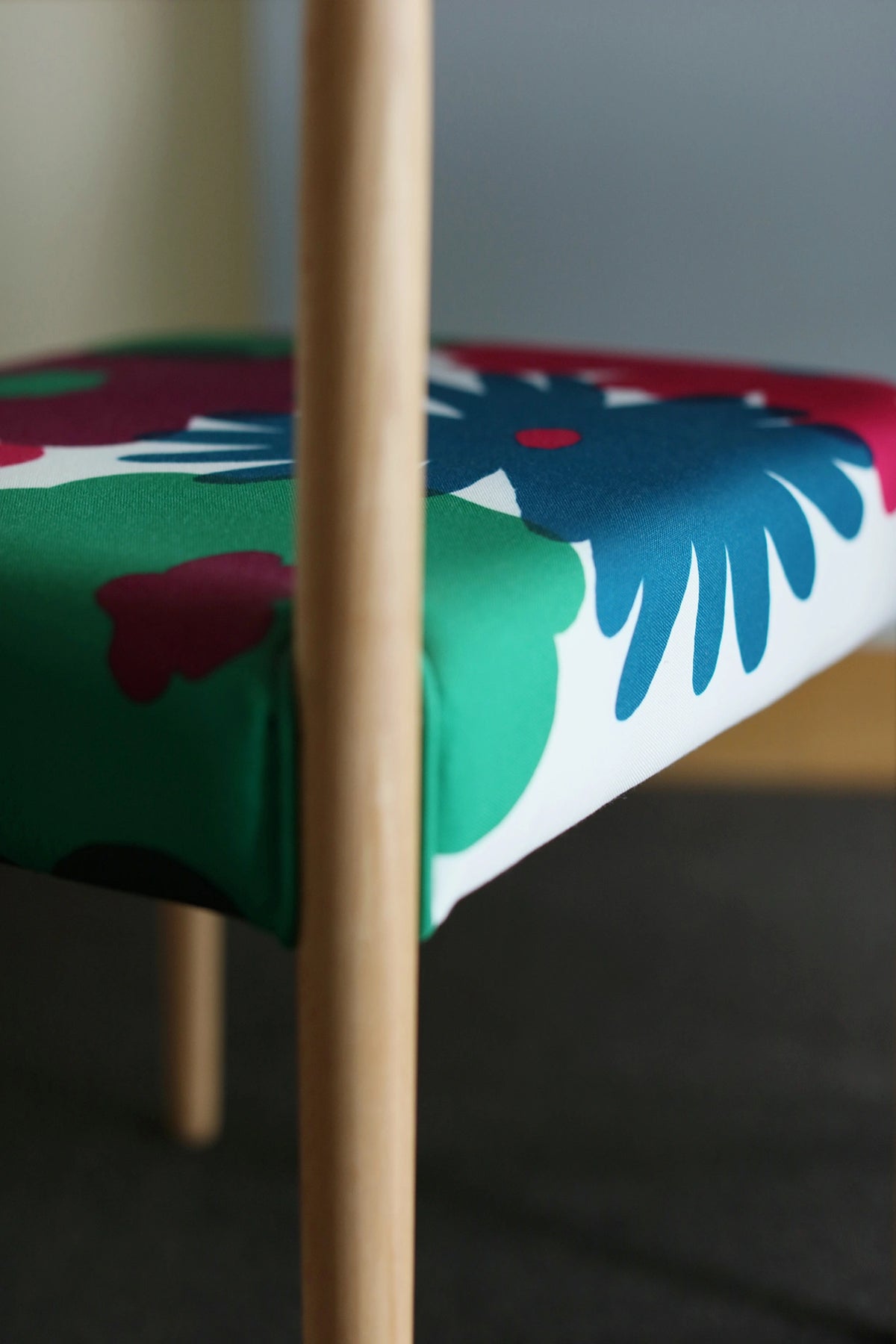【Delivery in 1-3 months】SOU・SOU×Coccole Tino Chair／Oraka Multicolored