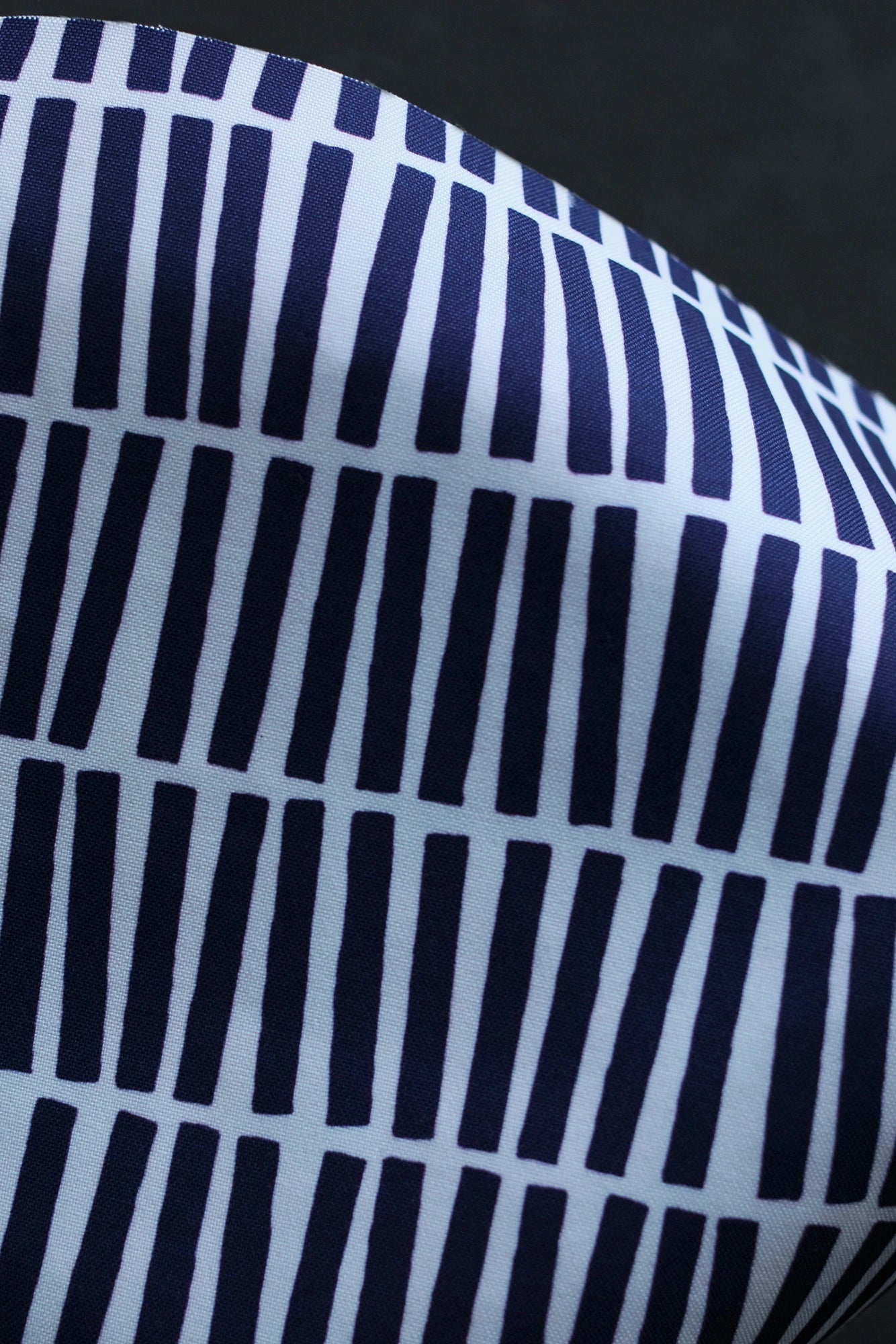 【1-3ヶ月後発送】SOU・SOU×Coccole Craftool カウンタースツール／拍子木 正紺