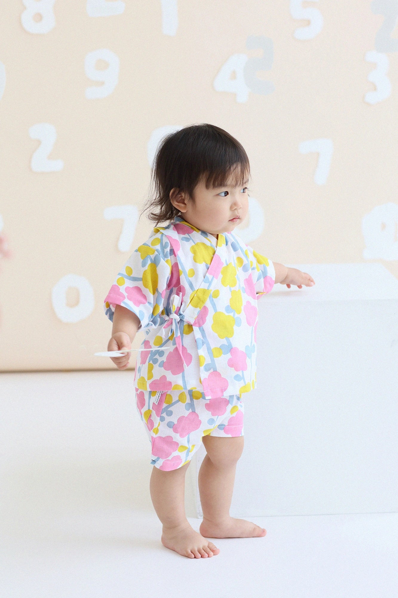 '身長:'80cm,'年齢:'1歳,'着用サイズ:'S