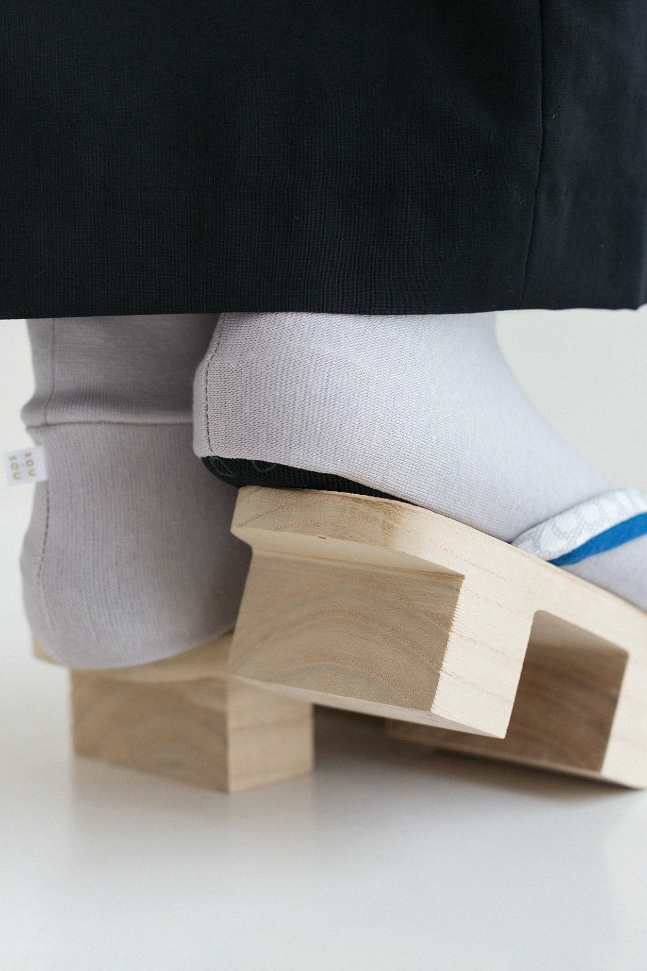 Stretchable Cotton Tabi Socks (Plain)／Sliver Grey ※Non-slip Sole