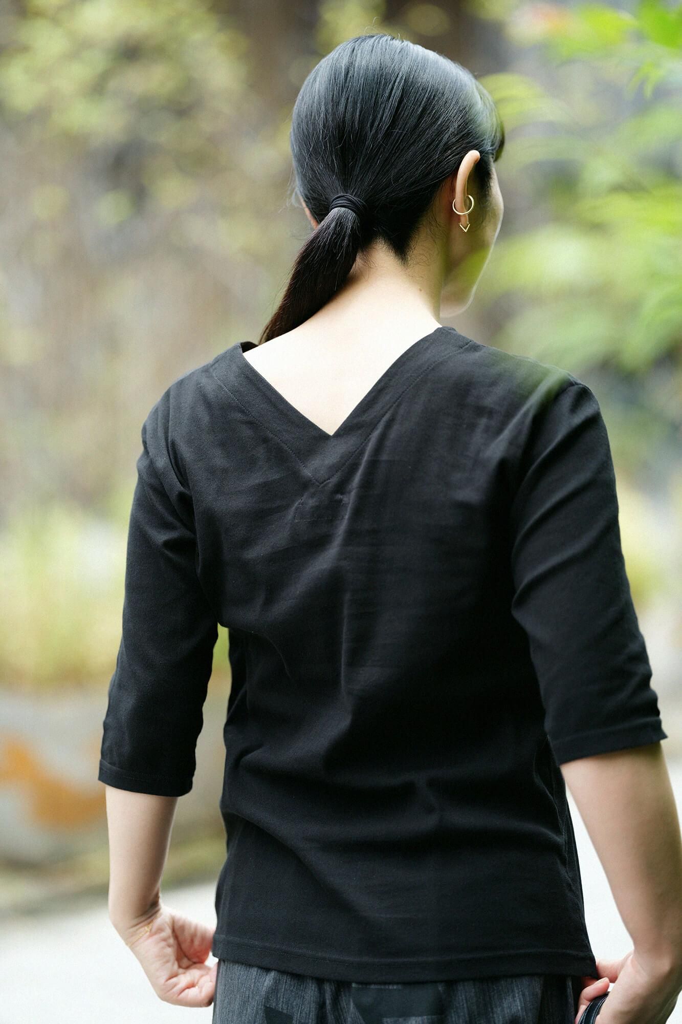 高島縮棉 40/40 V領上衣 六分袖/黑色