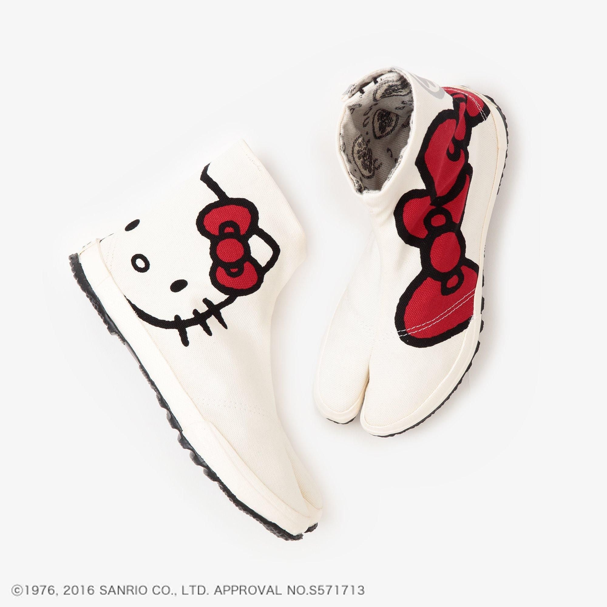 貼付地下足袋／Hello Kitty×SOU・SOU つくも