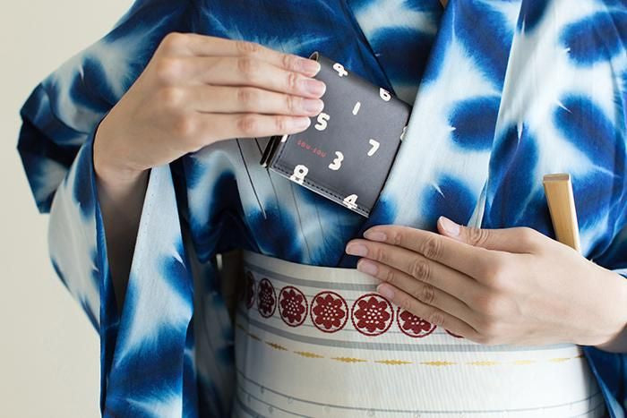 SOU・SOU×クアトロガッツ 小さいふ。／SO-SU-U 濡羽色（ぬればいろ）