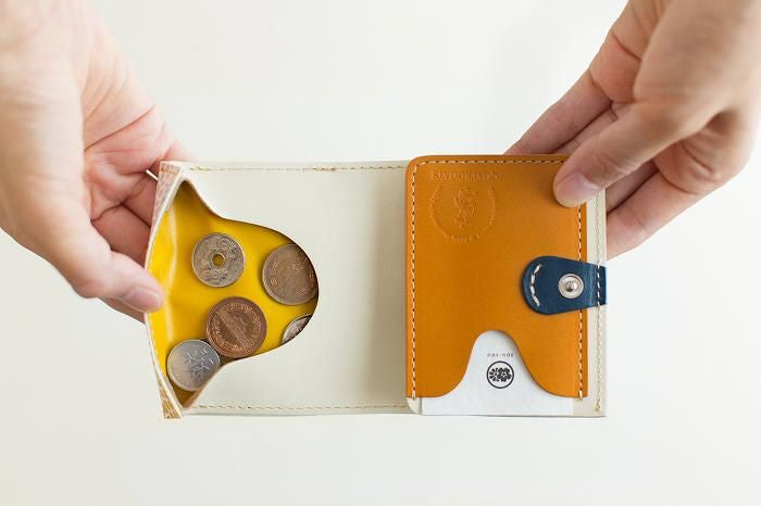 SOU・SOU× Quattro Guts Es ist klein. / Voller Chrysanthemen, Sumi-Senf (Sumikarashi)