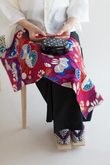 ISE Cotton Textile Tenugui / Elegant Romantic (Fuga Roman)