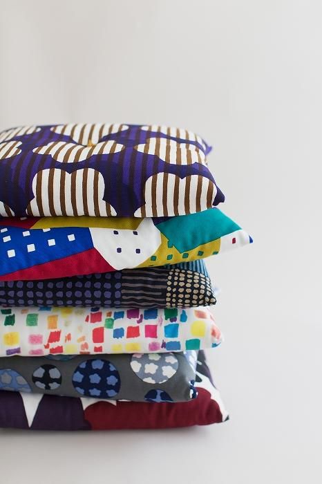 SOU・SOUKyoto Cushion（No.8 Canvas）／Northern Countries variegated (tasai) [※DeliveryApproximately 3 weeks]