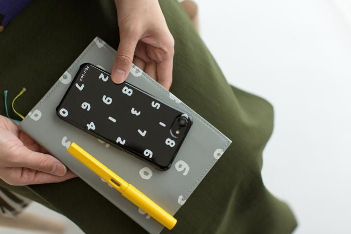 iPhone_6/6s/7/8/SE（第2/3代）手機殼/ SO-SU-U十數黑色