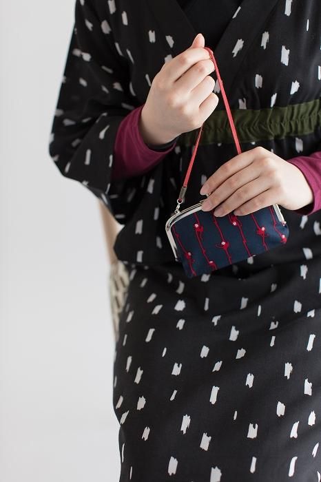 Soft Canvas Gamaguchi Clasp Purse Double Layer / Monkeys