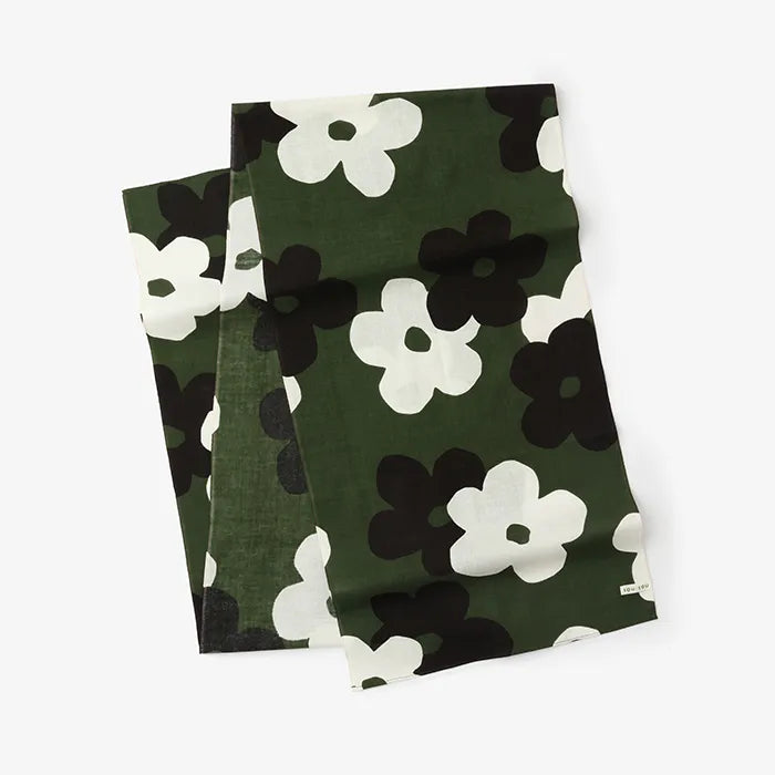Isemomen Cotton Scarf / Layered Flowers Matcha Green