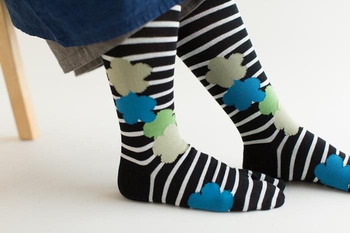Tabi Socks（Under Knee）／Woven Roses Black【Women】