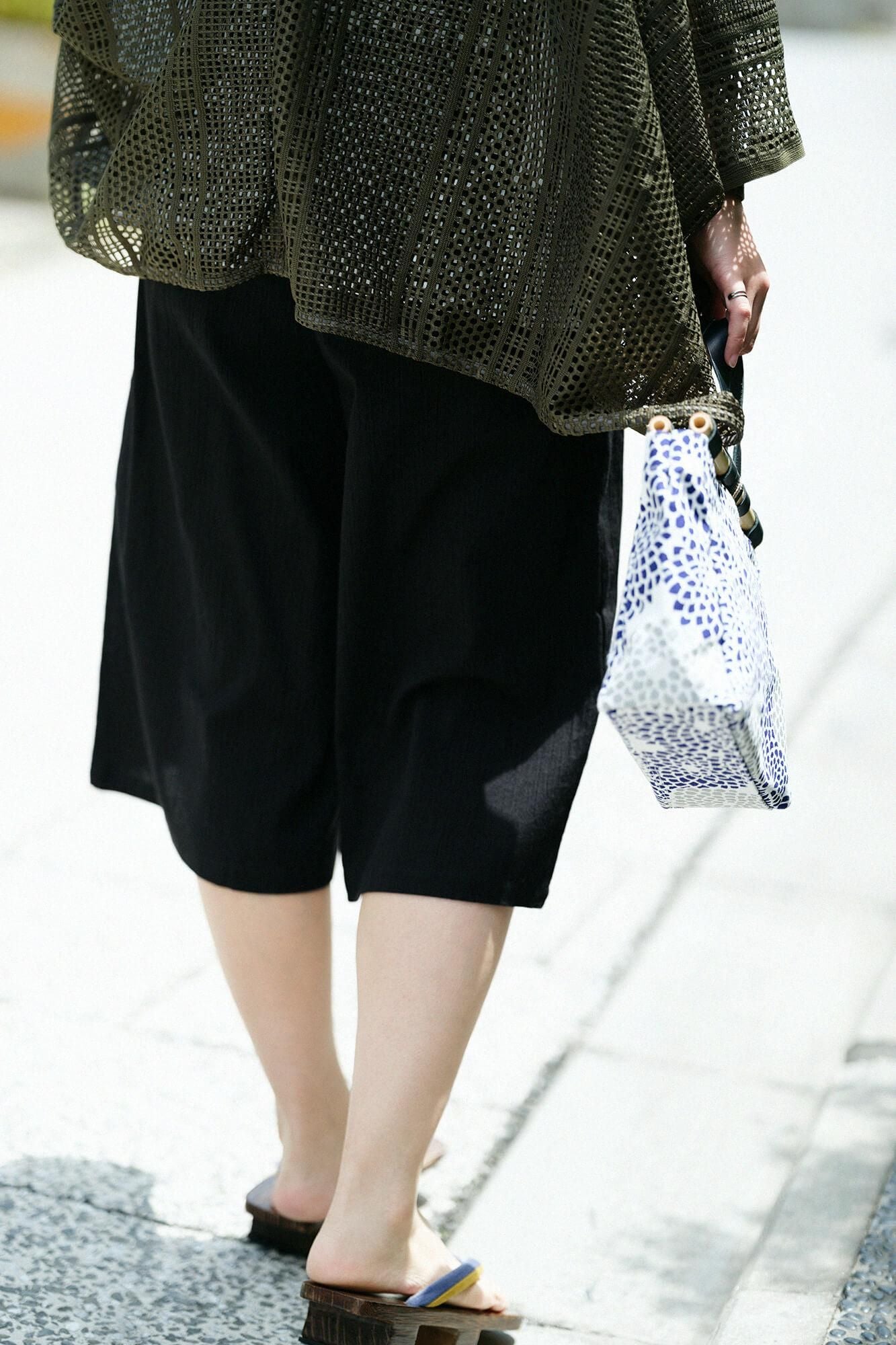 高島縮 20/20 広形（ひろなり）もんぺ はぎ丈／濡羽色（ぬれば