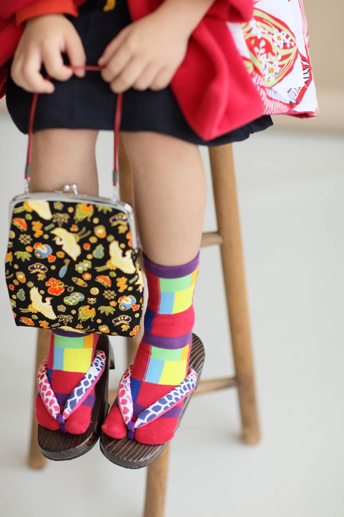 ● Mikamo Geta For Kids Ukon / Chrysanthemum Burst White