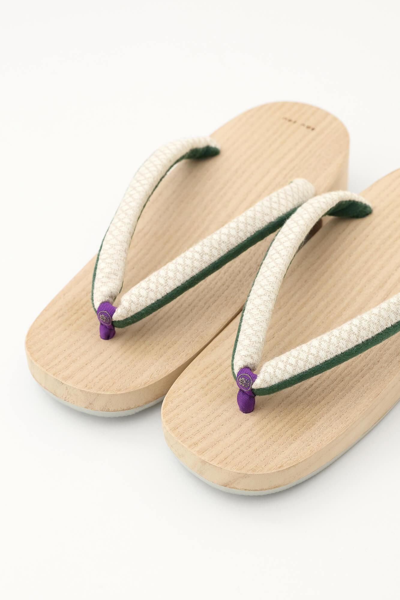 Mikamo Geta / Ukon Ecru