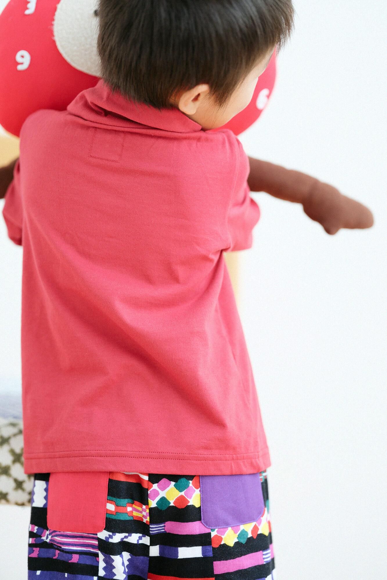 ●Verschiedene Ärmel/Rot x Schwarz