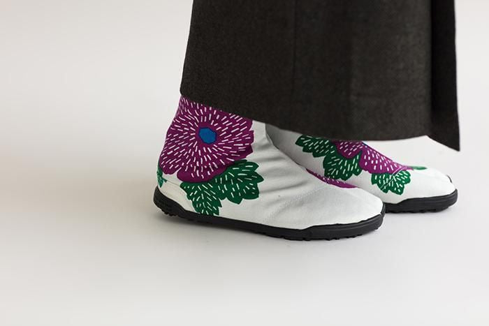 Hiragana Sole Split Toe Tabi Shoes / Cotton Rose