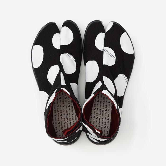 Hiragana Sole Split Toe Tabi Shoes / Polka Dots