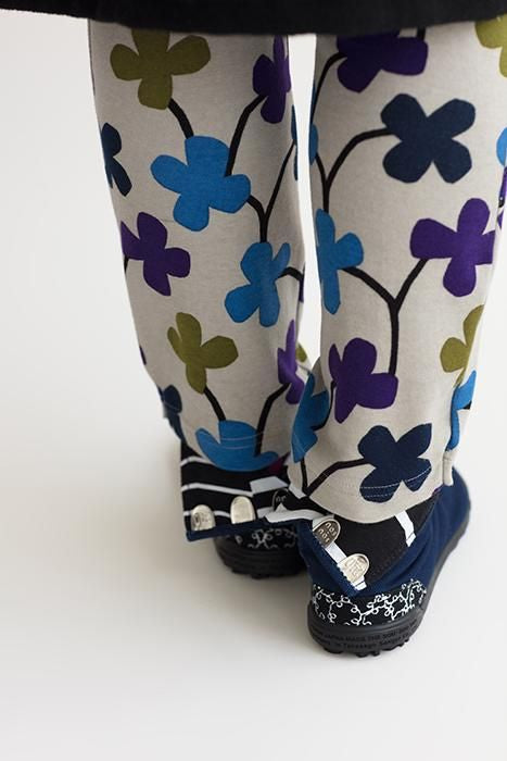 Hiragana Sole Split Toe Tabi Shoes / Indigo