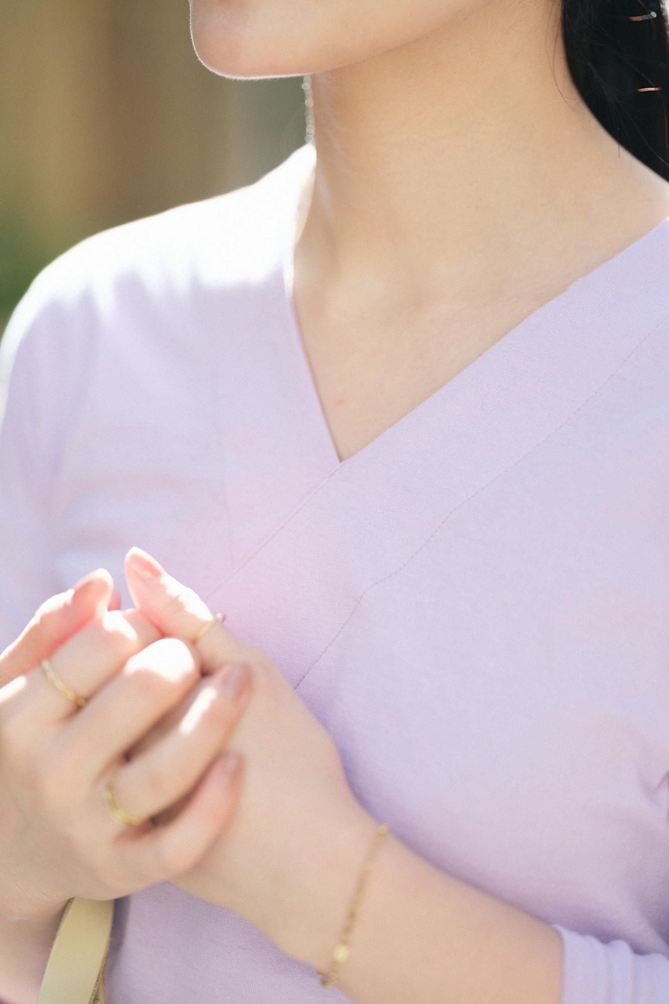 V-neck Shirt Three-quarter Sleeve / Light Lilac