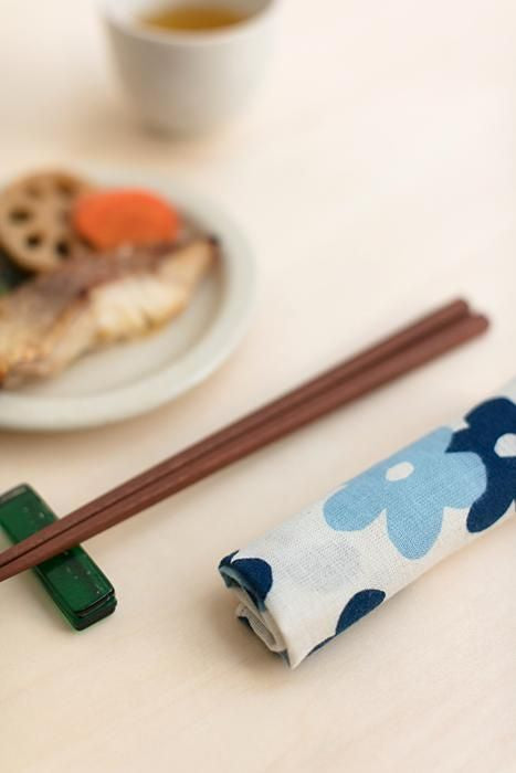 Indigogefärbtes Tenugui von Fujita Someen (Hime-Länge)