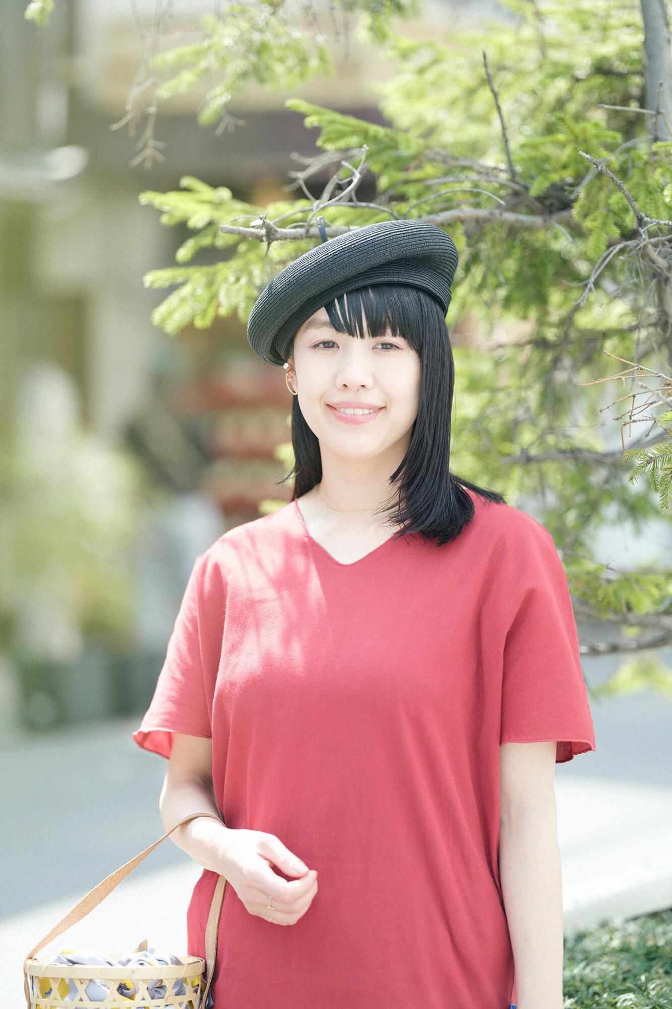 假珠宝（Giboshi）/湿羽毛颜色（木材）