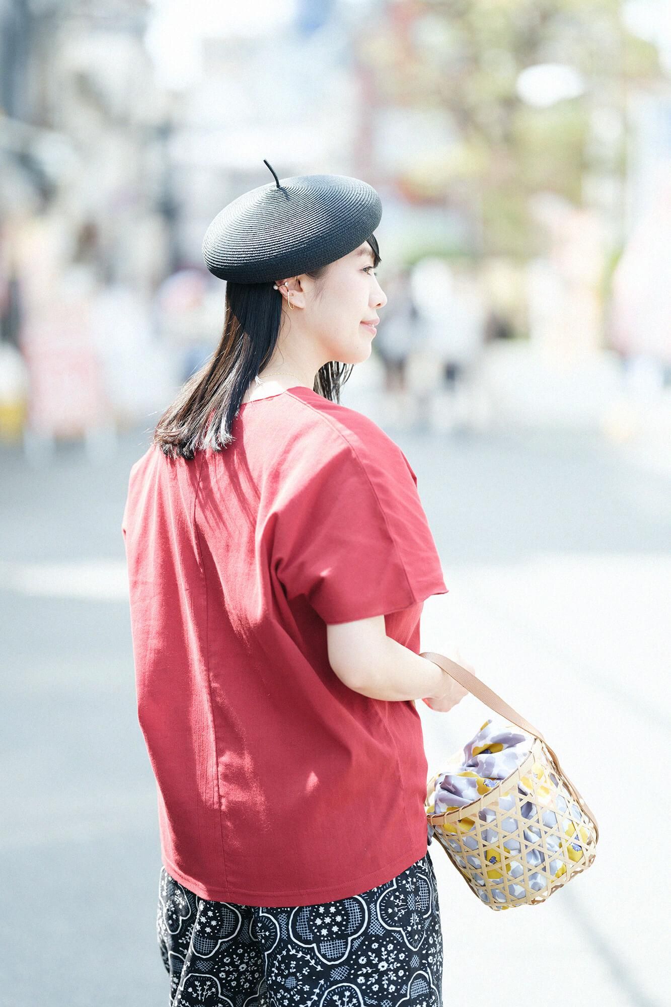 假珠宝（Giboshi）/湿羽毛颜色（木材）