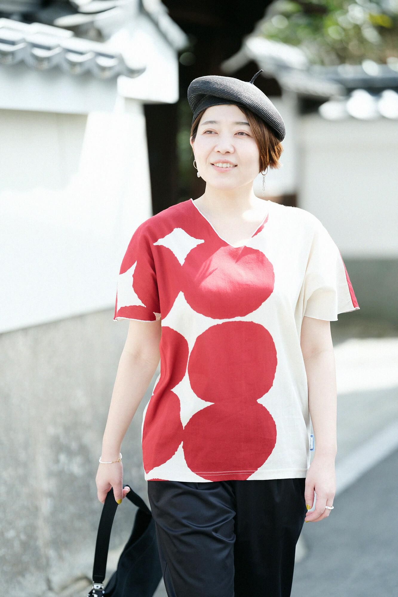 假珠宝（Giboshi）/湿羽毛颜色（木材）