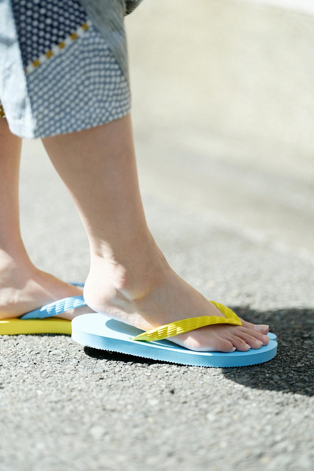 千日足袋人字拖／檸檬色×天藍色