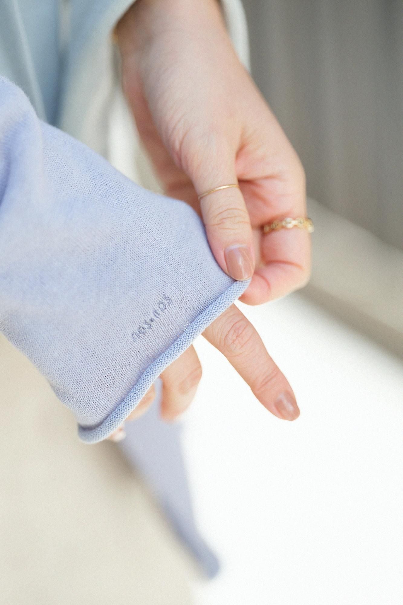 綿麻 小手（こて）／空色鼠（そらいろねず）