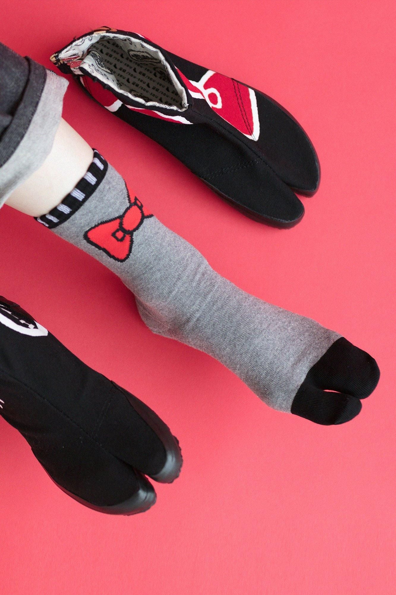 足袋下（普通丈）／Hello Kitty×SOU・SOU 濡羽色 【女性用】