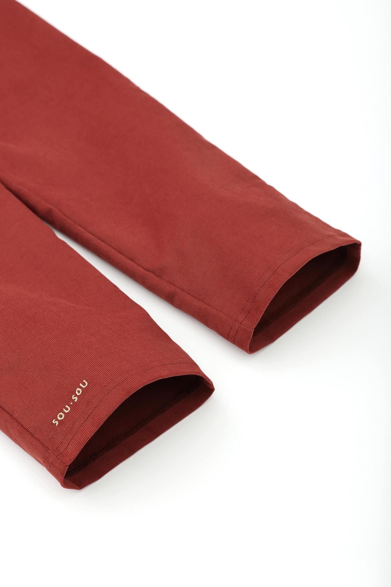 ท็อปถ่านหิน (เล็กน้อย) บาง (บางเล็กน้อย) Enyuu wear/scarlet (ฮิอิโระ)