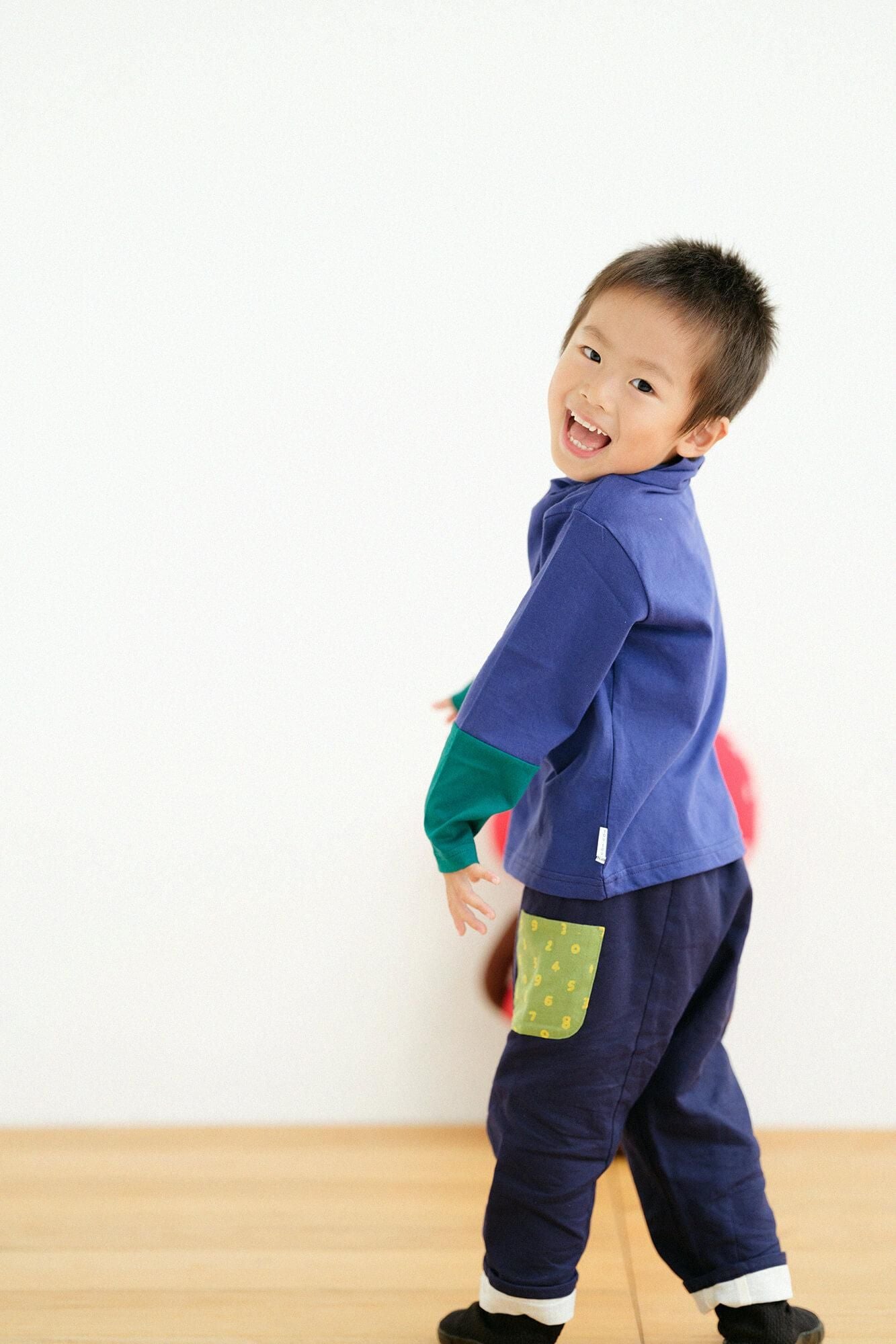 ● Migaisodejiban/Aoiro x Midoriiro