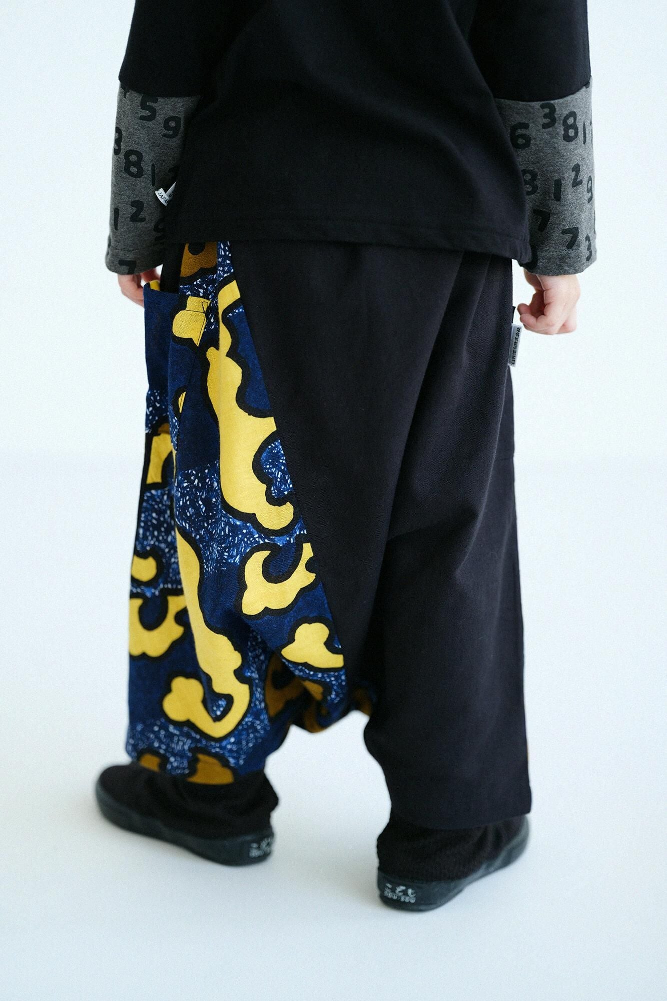 ●伊勢木棉 富士飛鼠褲／黑色×怒濤