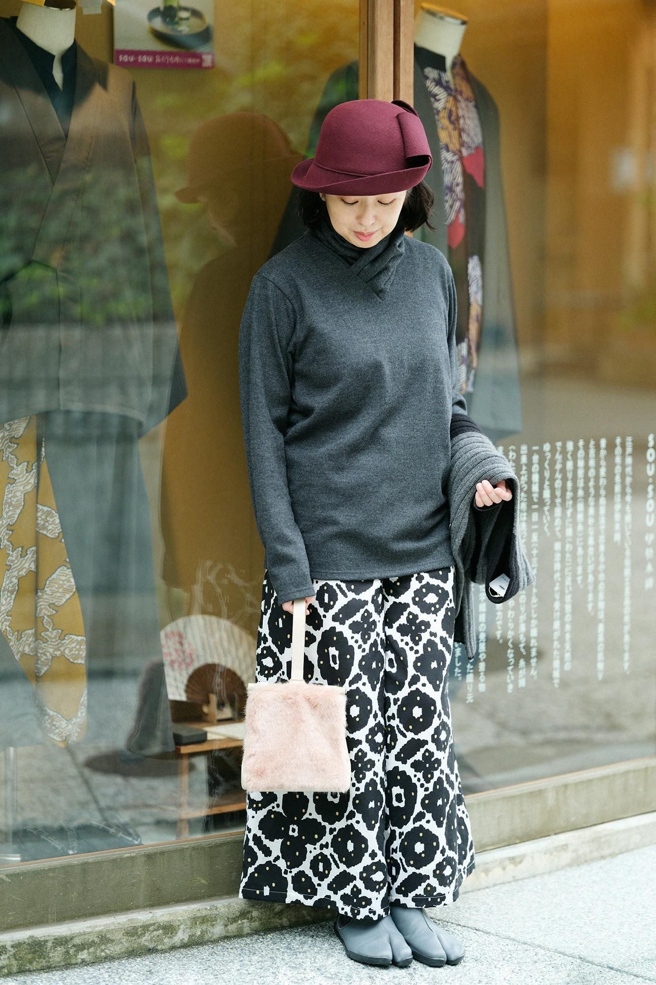 워셔블 울 천축 에리마키지반／짙은 회색