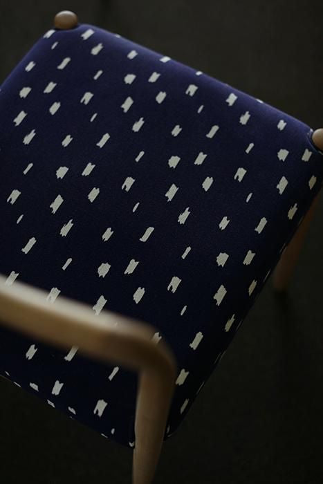 Sou ・ Sou × Coccole Tino Chair / Trip Clouds, bleu marine [※ Livraison d'environ 1 à 3 mois]