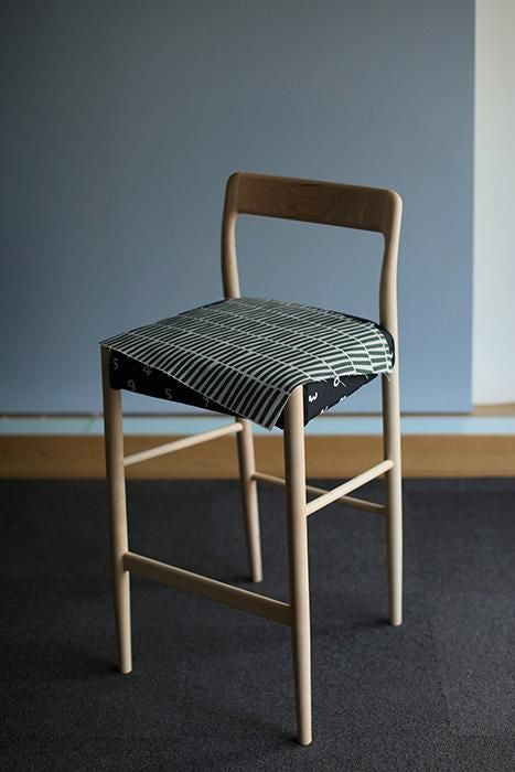 SOU・SOU×Coccole Tino Counter Chair/Hyoshigi Sea Pine Color [*Environ 1-3 mois pour la livraison]