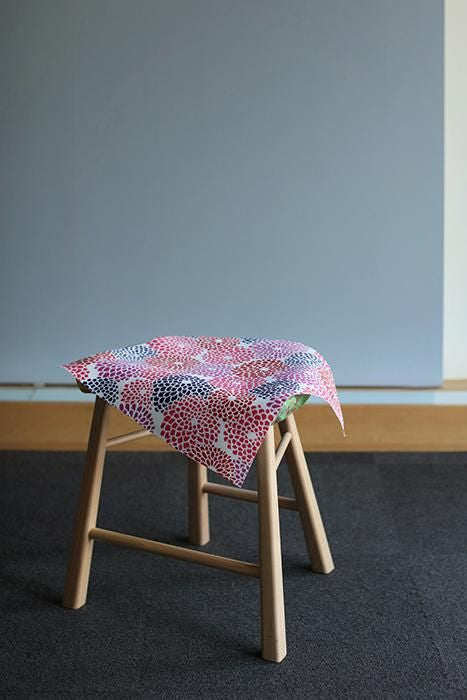 SOU・SOU×Coccole Craftool Stool／Chrysanthemum White【※Delivery in 1～3 months】
