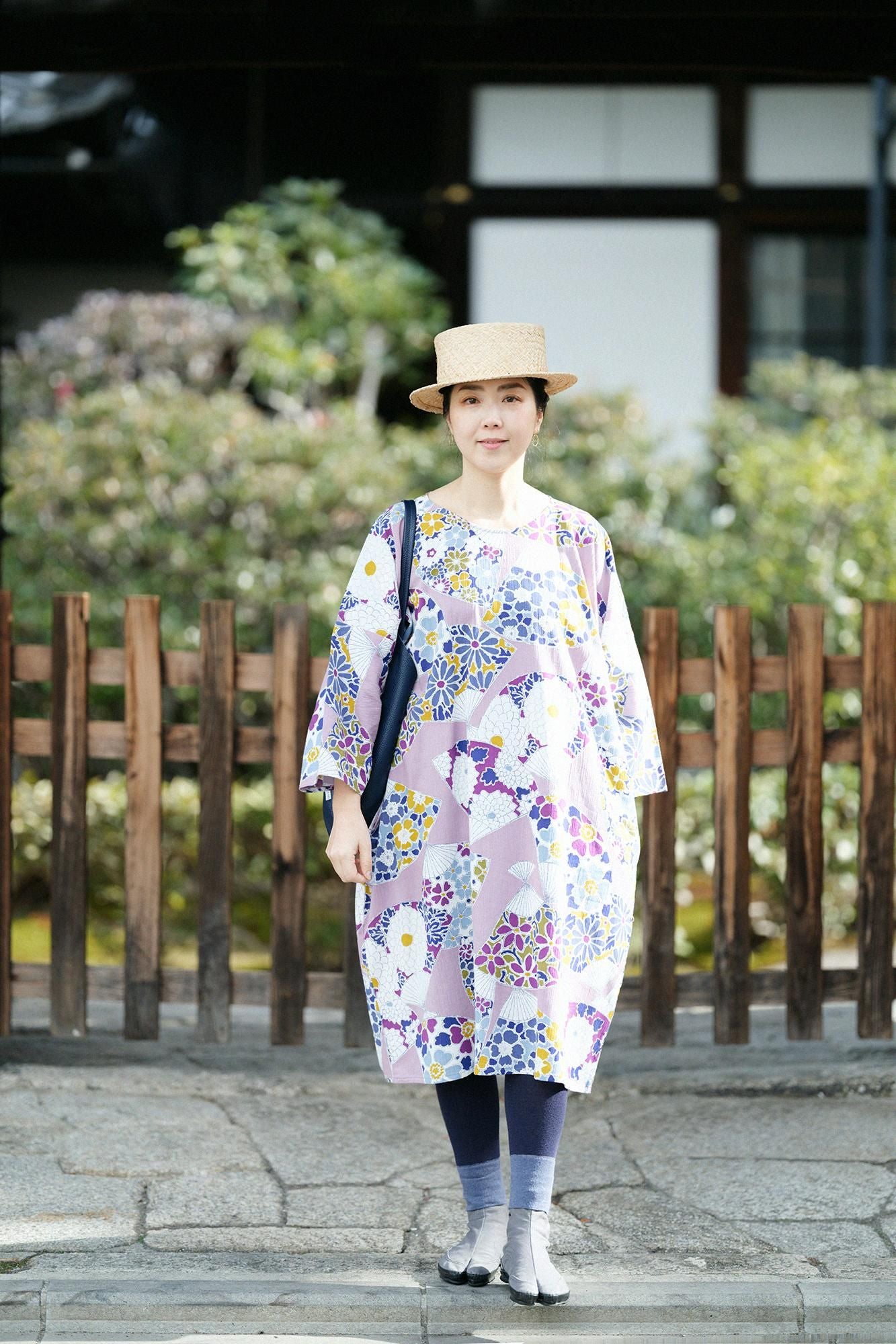 彩三寸（いろさんずん）／深紺（しんこん）×灰青鼠（はいあおねず）