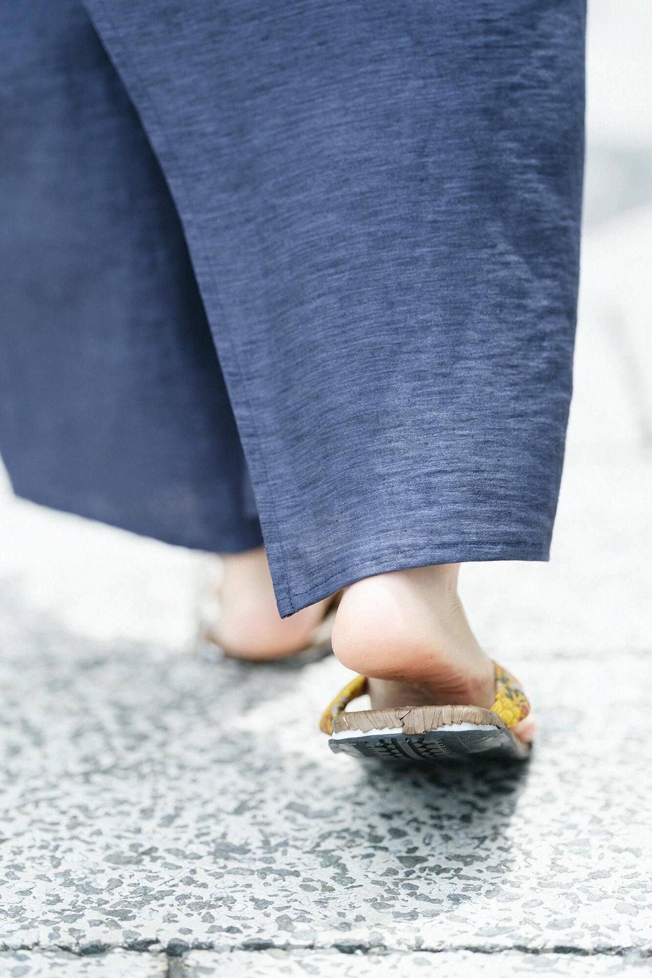 Asabura Sandals Black／Kenran Golden