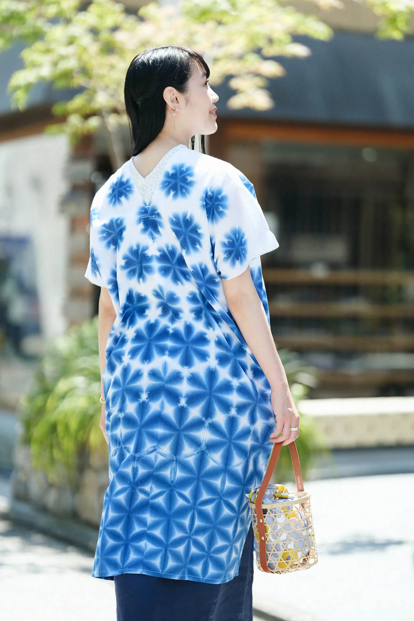 [Versand voraussichtlich um den 23. Juni] Kinki Shibori, Chita Momen, Brötchen, rechteckiges Tuch, Futatsumi/Sekka, Ultramarinblau