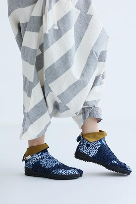 Festival Split Toe Tabi Shoes / Chrysanthemum