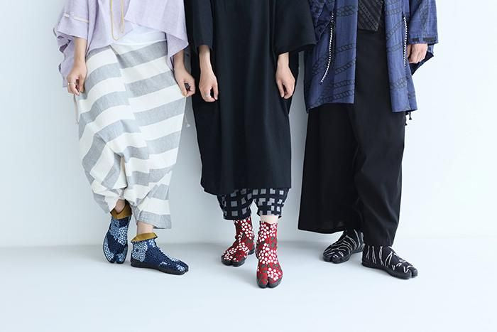 Festival Split Toe Tabi Shoes / Chrysanthemum