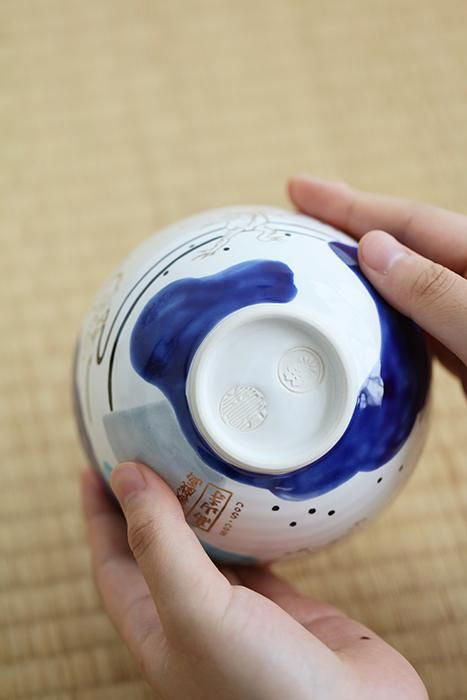 Bol à matcha peint à la main en céramique de Kyoto fabriqué par le four Yamaoka Zensho