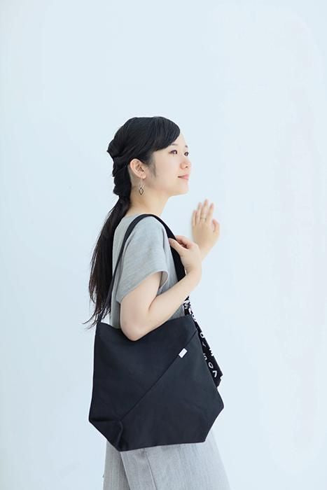 Odayaka Canvas Shoulder Bag with Ornament