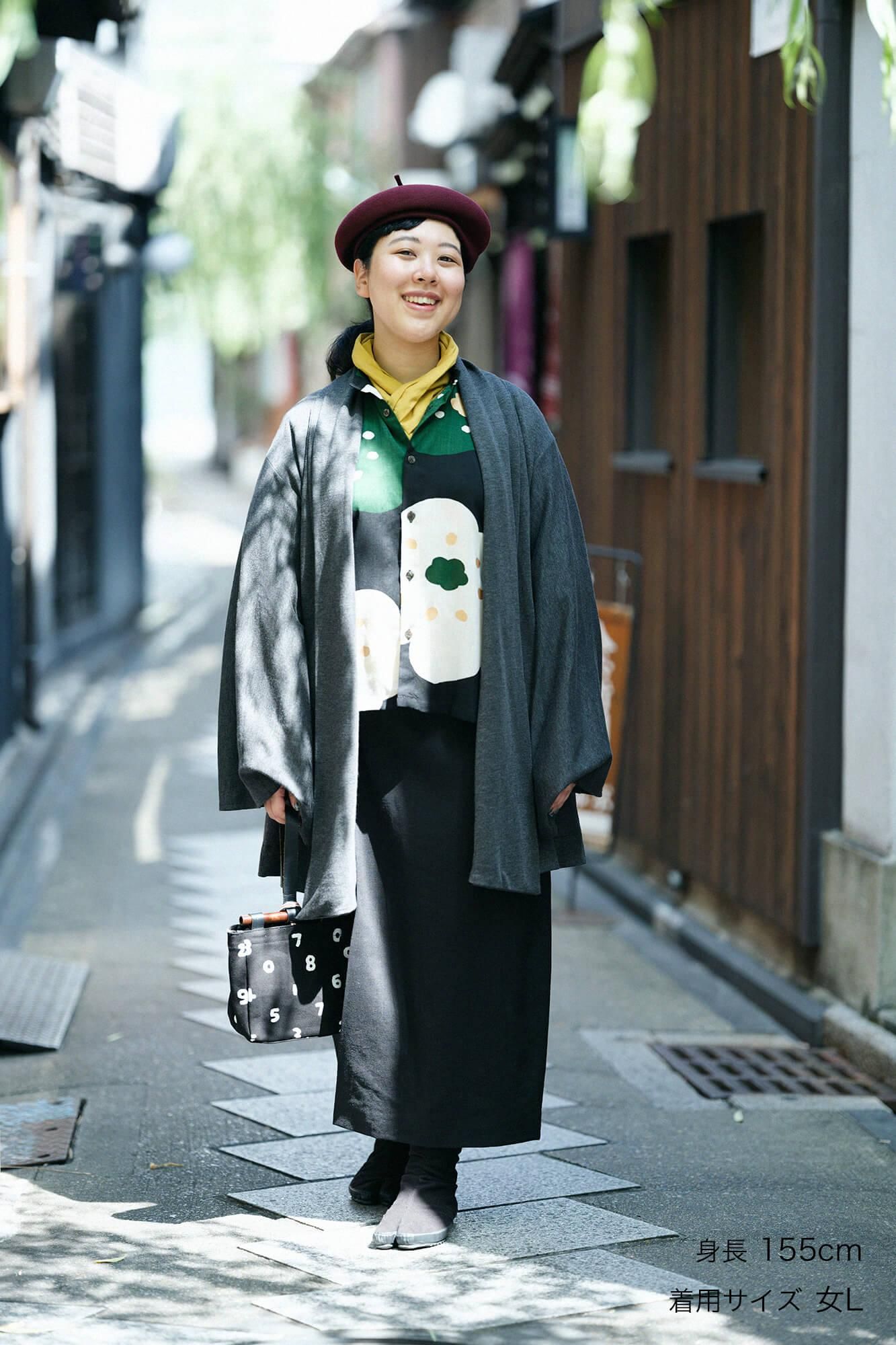 モスリン こしき／濡羽色（ぬればいろ）