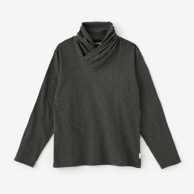 高領上衣／灰墨色