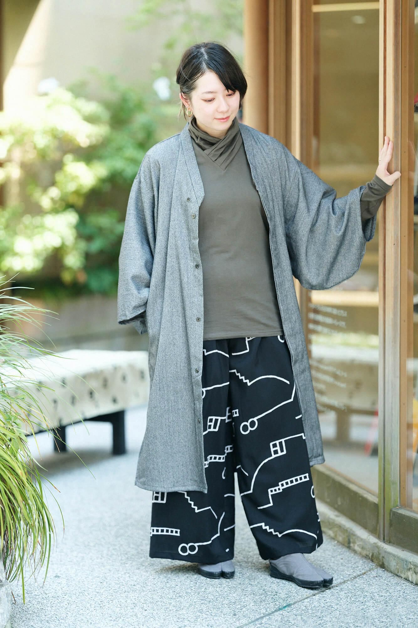 すんちゃ 衿巻ジバン／千歳茶（せんざいちゃ）