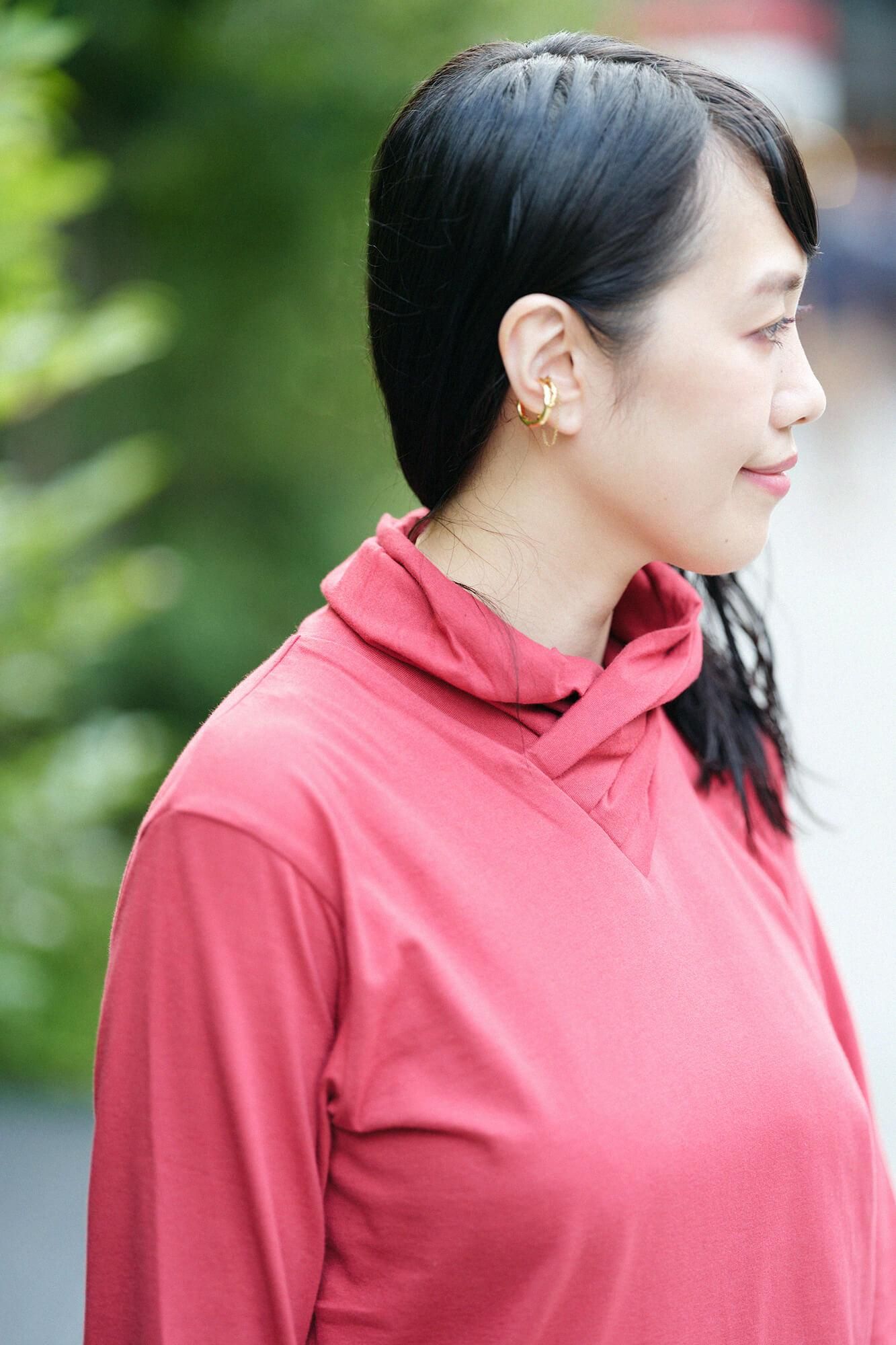 Turtle Neck Shirt / Red