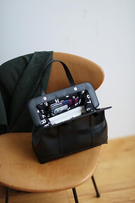 SOU・SOU × Y'SACCS Artificial Leather Tote Bag Medium/ Black×SO-SU-U Kon