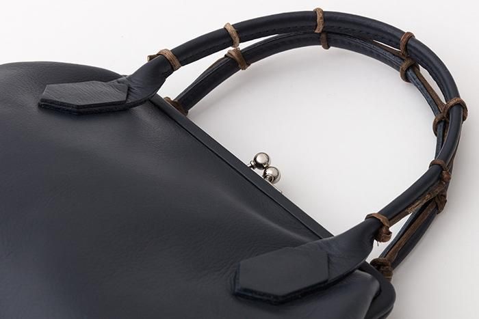 SOU・SOU×Y'SACCS Wisteria Vine Clasp Bag
 / Dark Blue×Chrysanthemum