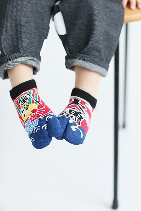 ● Une cheville pour enfants / tairyobata [grand, moyen, grand]